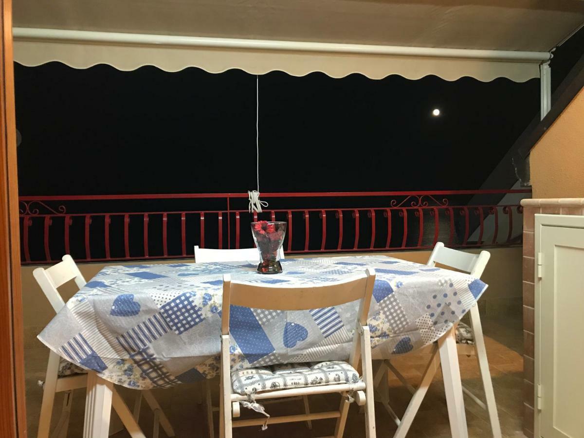 La Casa Del Sole Sorgente Διαμέρισμα Letojanni Εξωτερικό φωτογραφία